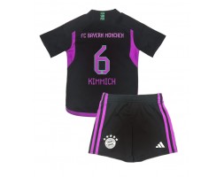 Bayern Munich Joshua Kimmich #6 Bortatröja Barn 2023-24 Kortärmad (+ Korta byxor)