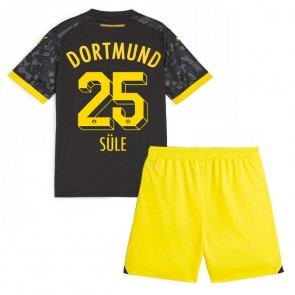 Borussia Dortmund Niklas Sule #25 Bortatröja Barn 2023-24 Kortärmad (+ Korta byxor)