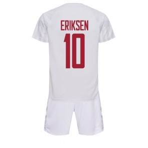 Danmark Christian Eriksen #10 Bortatröja Barn VM 2022 Kortärmad (+ Korta byxor)