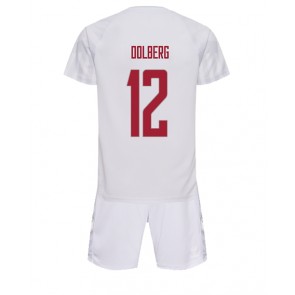 Danmark Kasper Dolberg #12 Bortatröja Barn VM 2022 Kortärmad (+ Korta byxor)