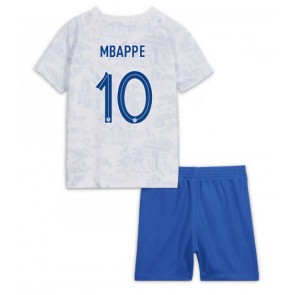 Frankrike Kylian Mbappe #10 Bortatröja Barn VM 2022 Kortärmad (+ Korta byxor)