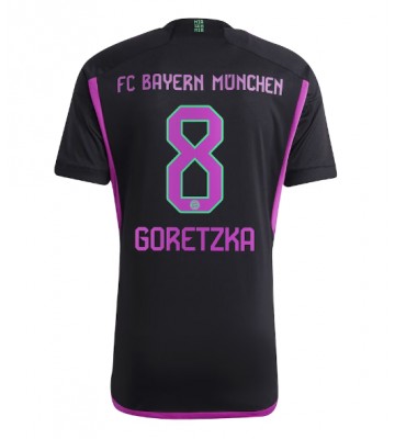 Bayern Munich Leon Goretzka #8 Bortatröja 2023-24 Kortärmad