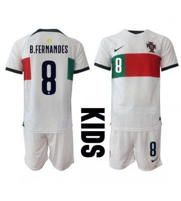 Portugal Bruno Fernandes #8 Bortatröja Barn VM 2022 Kortärmad (+ Korta byxor)