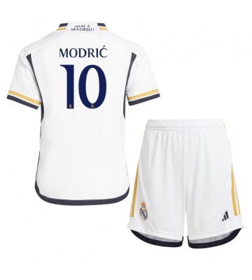 Real Madrid Luka Modric #10 Hemmatröja Barn 2023-24 Kortärmad (+ Korta byxor)