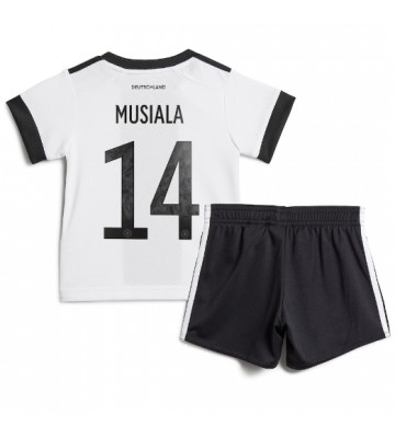 Tyskland Jamal Musiala #14 Hemmatröja Barn VM 2022 Kortärmad (+ Korta byxor)