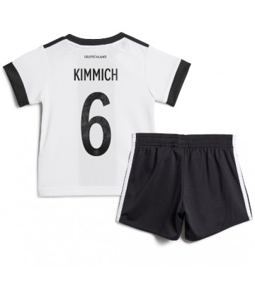 Tyskland Joshua Kimmich #6 Hemmatröja Barn VM 2022 Kortärmad (+ Korta byxor)