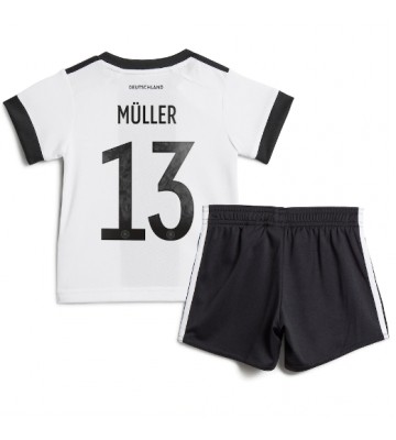 Tyskland Thomas Muller #13 Hemmatröja Barn VM 2022 Kortärmad (+ Korta byxor)